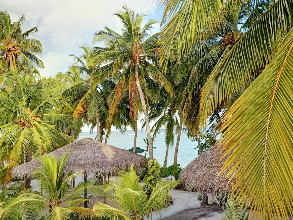 Island Life Maldives Retreat & Spa Magoodhoo ภายนอก รูปภาพ